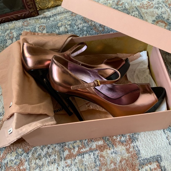 miu miu Capretto Lamina Cammeo metallic rose gold copper open peep toe Mary Jane - Picture 9 of 14